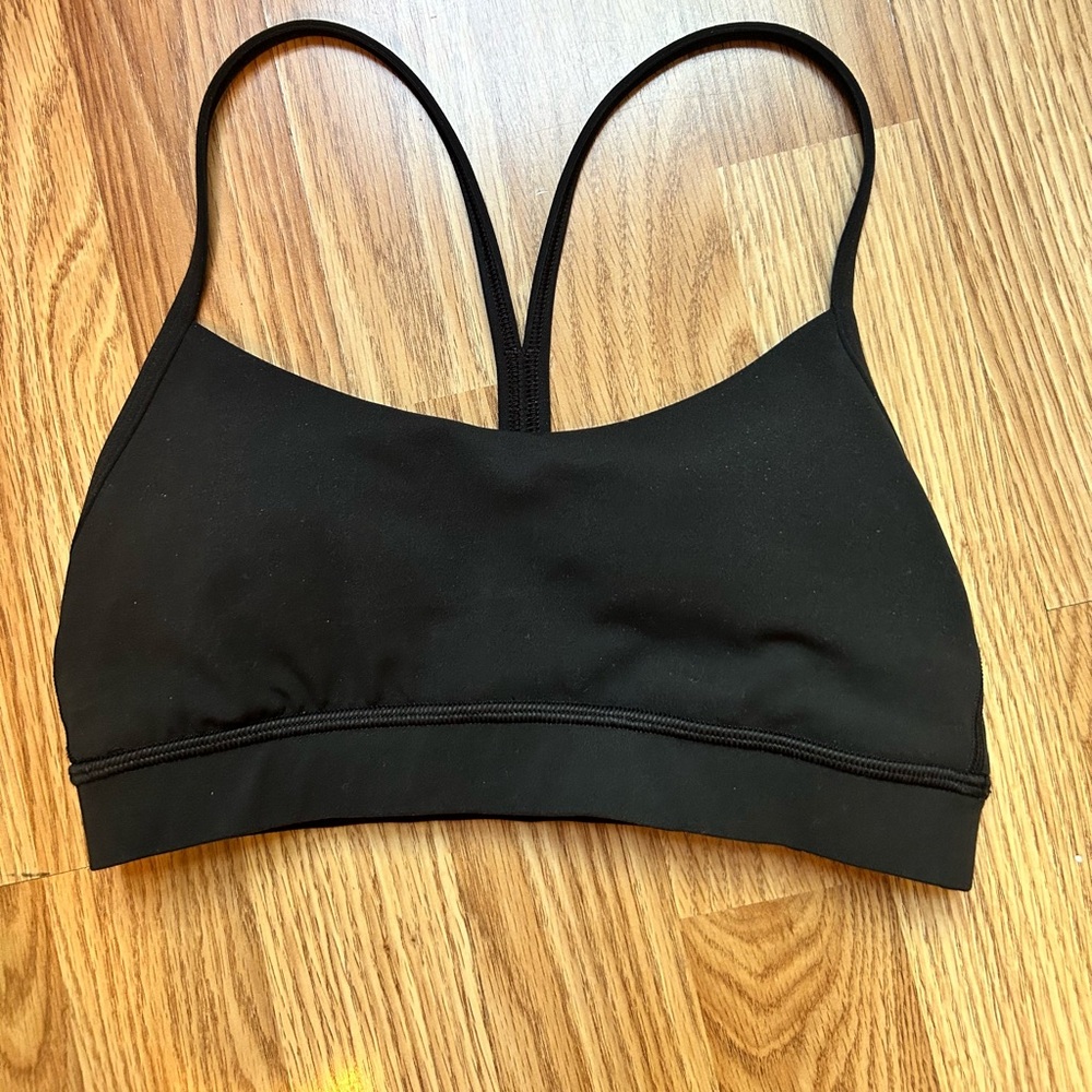 Lulu lemon Flow Y Bra nulu Light Support a-c cups size 4